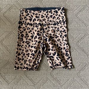 IVL “into the wild” biker shorts